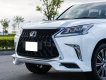 Lexus LX 570 2020 - Trắng - nội thất nâu