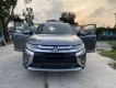 Mitsubishi Outlander 2016 - Nhập khẩu nguyên chiếc