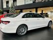 Mercedes-Benz E300 2022 - Xe đã ra biển nhưng chưa lăn bánh