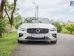 Volvo S60 2022 - Động cơ B5 xăng kèm động cơ điện