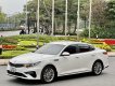 Kia Optima 2020 - Màu trắng giá cạnh tranh