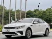 Kia Optima 2020 - Màu trắng giá cạnh tranh