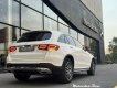 Mercedes-Benz GLC 200 2023 - Khuyến mãi giảm tiền - Tặng phụ kiện, bảo hiểm - Sẵn xe giao ngay