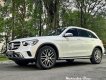 Mercedes-Benz GLC 200 2023 - Khuyến mãi giảm tiền - Tặng phụ kiện, bảo hiểm - Sẵn xe giao ngay