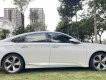 Honda Accord 2020 - Chỉ cần 300 triệu sở hữu ngay xe nhập Honda Accord Turbo màu trắng, giá 920 triệu