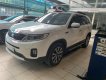 Kia Sorento 2014 - Màu trắng, 590 triệu