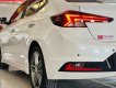 Hyundai Elantra 2022 - Màu trắng, 650tr