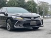 Toyota Camry 2021 - Form mới, biển thành phố