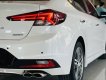 Hyundai Elantra 2022 - Màu trắng, 650tr