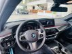 BMW 520i 2023 - Xe giao ngay, ưu đãi tiền mặt hấp dẫn đầu năm mới, tặng kèm bộ quà tặng phụ kiện full theo xe