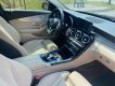 Mercedes-Benz C180 2021 - Xe màu đen, xe nhập