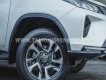 Toyota Fortuner 2021 - Màu trắng