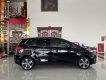 Kia Rondo 2015 - Máy dầu bản cao cấp, 7 chỗ rộng rãi, sơn si bóng đẹp