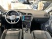 Volkswagen Tiguan 2023 - Màu trắng kiểu dáng mới trẻ trung hơn - Khuyến mãi 50% trước bạ và quà tặng có xe lái thử