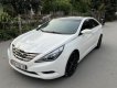 Hyundai Sonata 2010 - Xe màu trắng