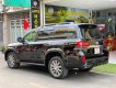 Toyota Land Cruiser 2011 - Xe màu đen