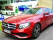 Mercedes-Benz E180 2020 - Xe màu đỏ