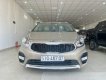 Kia Rondo 2017 - Màu xám, xe nhập giá hữu nghị