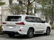 Lexus LX 570 2019 - Trắng nội thất thể thao