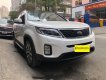 Kia Sorento 2016 - Màu trắng, máy xăng