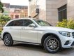 Mercedes-Benz GLC 300 2017 - Xe màu trắng