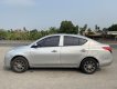 Nissan Sunny 2013 - Xe màu bạc, giá chỉ 215 triệu