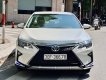 Toyota Camry 2018 - Xe màu trắng, 815 triệu