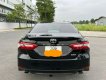 Toyota Camry 2021 - Màu đen, xe nhập