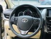 Toyota Vios 2017 - Cần bán gấp xe đăng ký lần đầu 2021 mới 95% giá chỉ 535tr