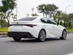 Lexus IS 300 2021 - Xe màu trắng, xe nhập