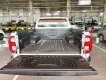 Toyota Hilux 2023 - Màu trắng giao ngay