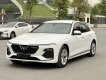 VinFast LUX A2.0 2020 - Xe màu trắng