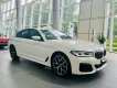 BMW 520i 2022 - Ưu đãi 118tr, ưu đãi tiền mặt hấp dẫn, kèm bộ quà tặng cùng phụ kiện full theo xe