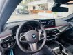 BMW 520i 2022 - Ưu đãi 118tr, ưu đãi tiền mặt hấp dẫn, kèm bộ quà tặng cùng phụ kiện full theo xe