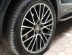 Porsche Cayenne 2015 - Đen, nội thất màu đặc biệt