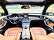 Mercedes-Benz GLC 300 2019 - Màu đen, bảo dưỡng chính hãng