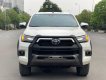 Toyota Hilux 2020 - Tên tư nhân biển phố