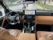 Lexus LX 600 2023 - Lexus LX600 nhập mới 100% xe màu đen nội thất nâu da bò 