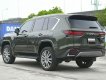 Lexus LX 570 2021 - 4 chỗ VIP model 2023, màu xanh bộ đội