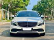 Mercedes-Benz C200 2021 - Trắng, nội thất kem