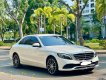 Mercedes-Benz C200 2021 - Trắng, nội thất kem