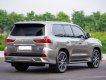 Lexus LX 570 2017 - Màu bạc, 7 chỗ, xe đẹp xuất sắc