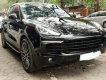 Porsche Cayenne 2015 - Ốp carbon quanh xe