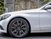Mercedes-Benz C200 2019 - Lướt nhẹ hơn vạn - Giá 1 tỷ 0xx triệu - Ưu đãi ngập tràn alo em Ngọc Anh