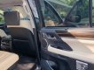 Lexus LX 570 2018 - Màu đen, tên công ty
