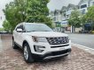 Ford Explorer 2016 - Màu trắng, nội thất kem