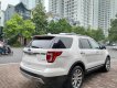Ford Explorer 2016 - Màu trắng, nội thất kem