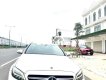 Mercedes-Benz C200 Mec C200 giá 930triệu , cần tiền nên bán gấp. 2019 - Mec C200 giá 930triệu , cần tiền nên bán gấp.