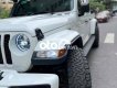 Jeep Gladiator  cần để lại xe  .GLADIATOR trắng . 2020 - cần để lại xe jeep .GLADIATOR trắng .