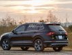 Volkswagen Tiguan luxury S 2023 - màu đen, giá tốt nhất miền Nam, giảm 300tr tiền mặt, tặng bảo hiểm vật chất 1 năm, sắm ngay xế cưng vô vàn ưu đãi tốt